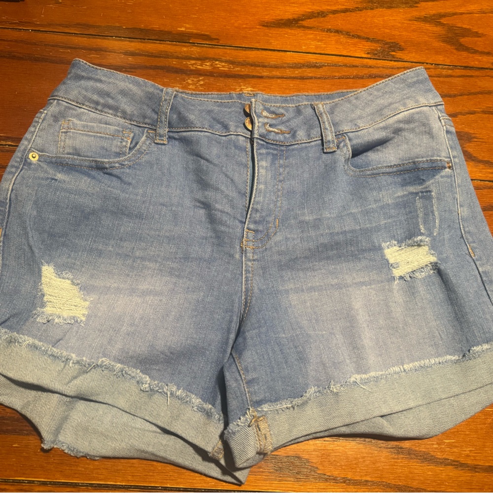 Vanilla Star Blue Jean Shorts Distressed Mid-Thigh